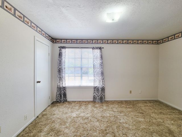 1815 Country Village Boulevard, Humble, TX 77338