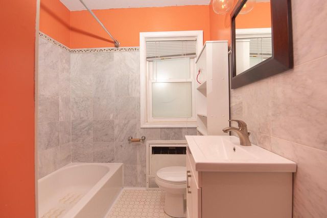 620 Melvin AVENUE, Racine, WI 53402