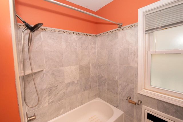 620 Melvin AVENUE, Racine, WI 53402