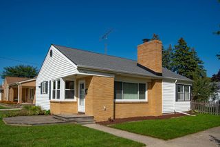 620 Melvin AVENUE, Racine, WI 53402