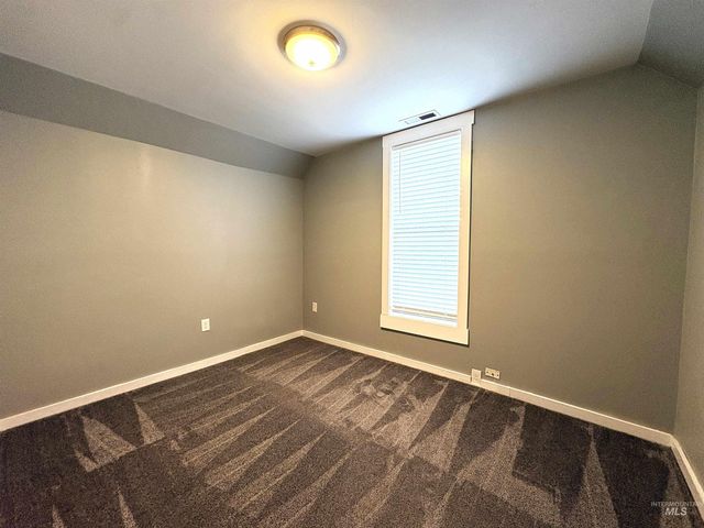 1529 S Vermont, Boise, ID 83706