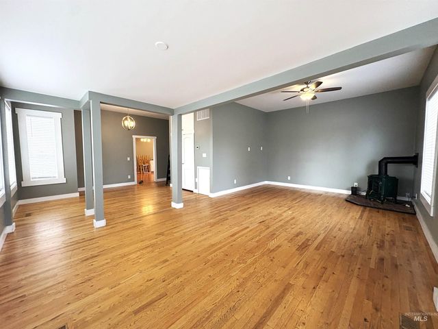 1529 S Vermont, Boise, ID 83706