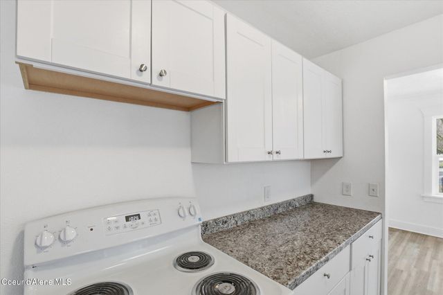 3308 W NORTHWEST BLVD, Spokane, WA 99205