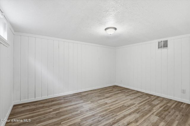 3308 W NORTHWEST BLVD, Spokane, WA 99205