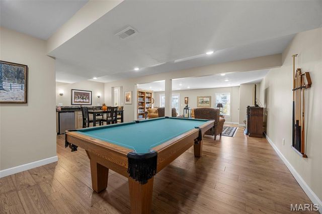 212 Colonial Crossing, Wentzville, MO 63385