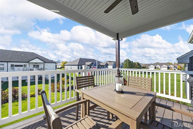 212 Colonial Crossing, Wentzville, MO 63385