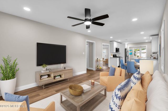 17 Meadowbrook Road, Brick, NJ 08723