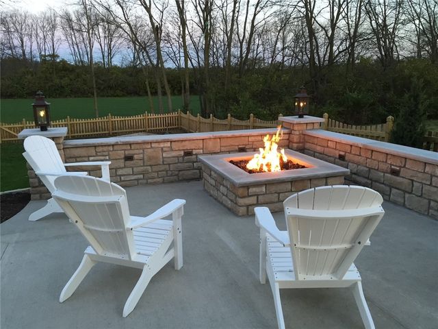 731 Sherwood Drive, Troy, OH 45373