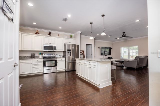 5504 NW 34TH STREET, Gainesville, FL 32653