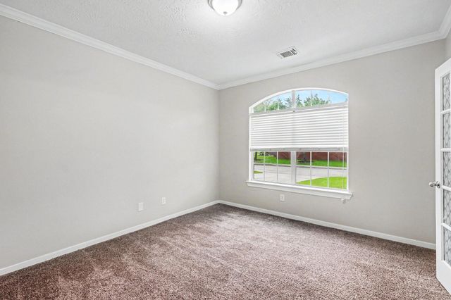 6511 Greencreek Meadows Lane, Spring, TX 77379