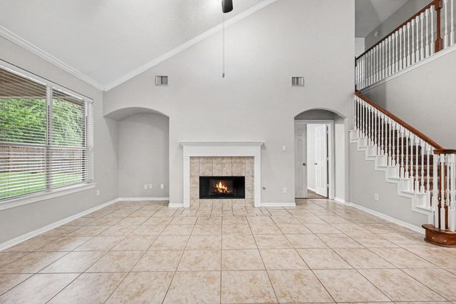 6511 Greencreek Meadows Lane, Spring, TX 77379