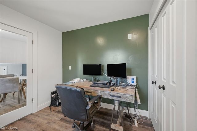 24042 Greenlawn Avenue, Beachwood, OH 44122