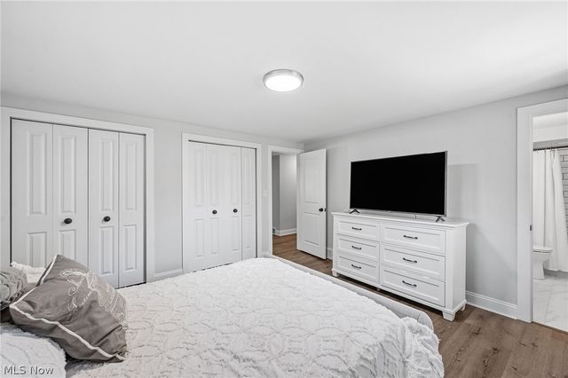 24042 Greenlawn Avenue, Beachwood, OH 44122