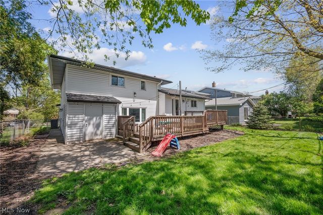 24042 Greenlawn Avenue, Beachwood, OH 44122