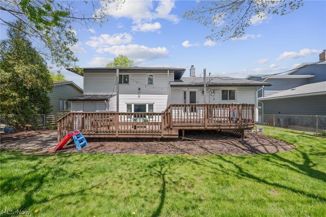 24042 Greenlawn Avenue, Beachwood, OH 44122