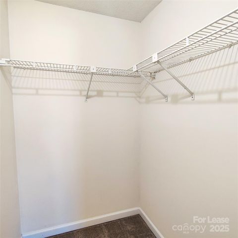 9500 Shannon Green Drive J, Charlotte, NC 28213