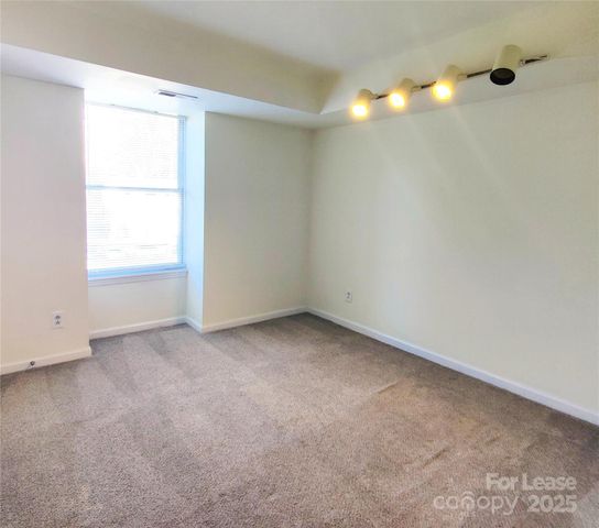 9500 Shannon Green Drive J, Charlotte, NC 28213