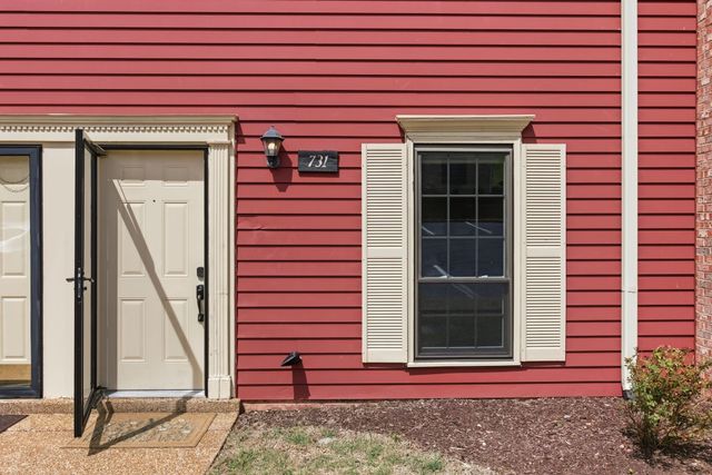 731 Fox Ridge Dr, Brentwood, TN 37027
