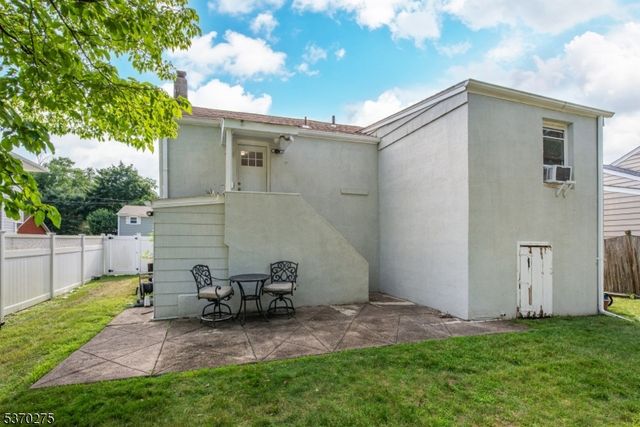 195 Howard St, Washington Twp., NJ 07676