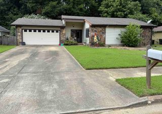 2333 CURBERTSON ST, Bartlett, TN 38134