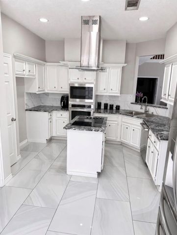 12522 Millscott Drive, Houston, TX 77070