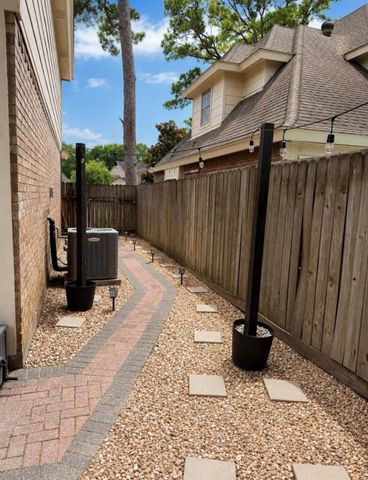 12522 Millscott Drive, Houston, TX 77070