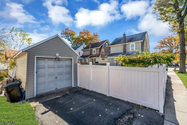 201 E Lincoln Ave, Roselle Park Boro, NJ 07204