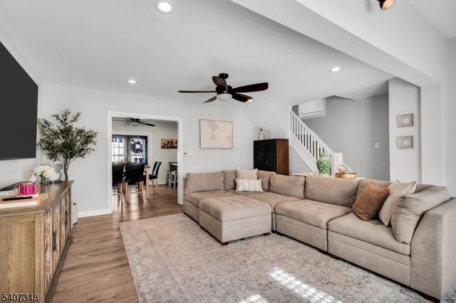 201 E Lincoln Ave, Roselle Park Boro, NJ 07204