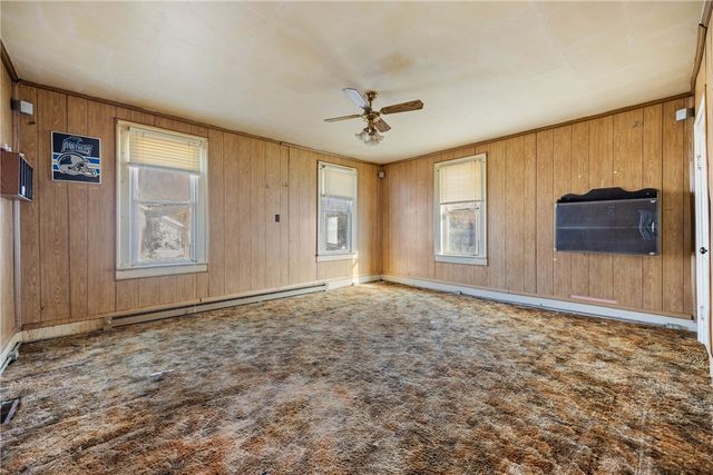 98 Canal Street, Lyons, NY 14489