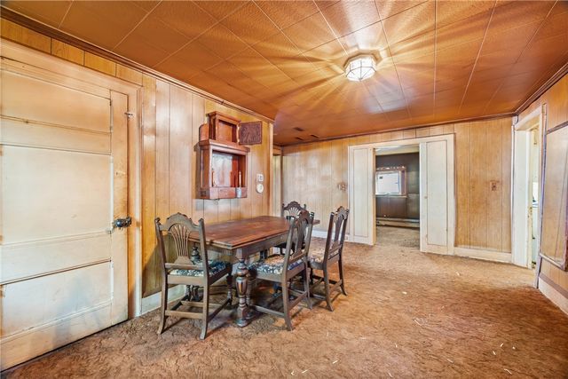 98 Canal Street, Lyons, NY 14489