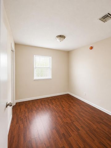 4285 SW 49th Street, Fort Lauderdale, FL 33314
