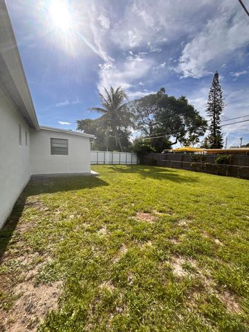 4285 SW 49th Street, Fort Lauderdale, FL 33314
