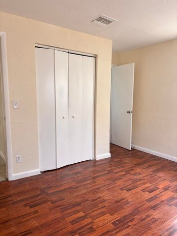 4285 SW 49th Street, Fort Lauderdale, FL 33314