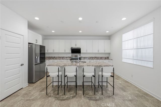 6992 Mallow Drive 4, Fontana, CA 92336