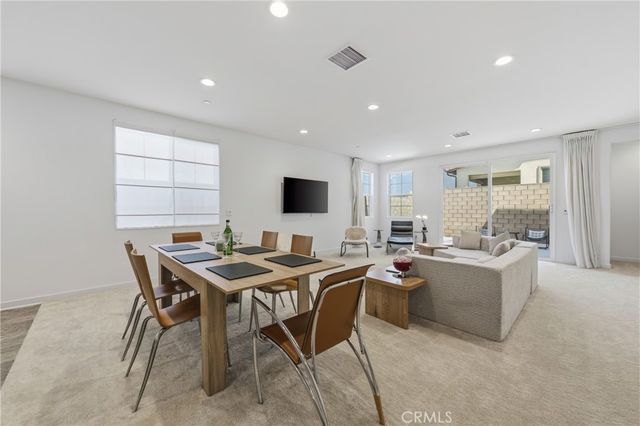 6992 Mallow Drive 4, Fontana, CA 92336