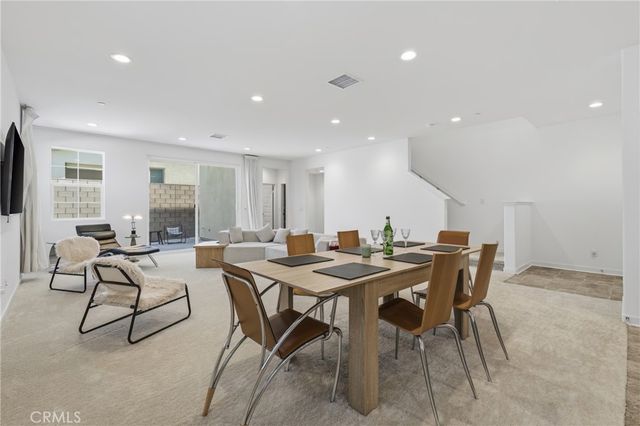 6992 Mallow Drive 4, Fontana, CA 92336