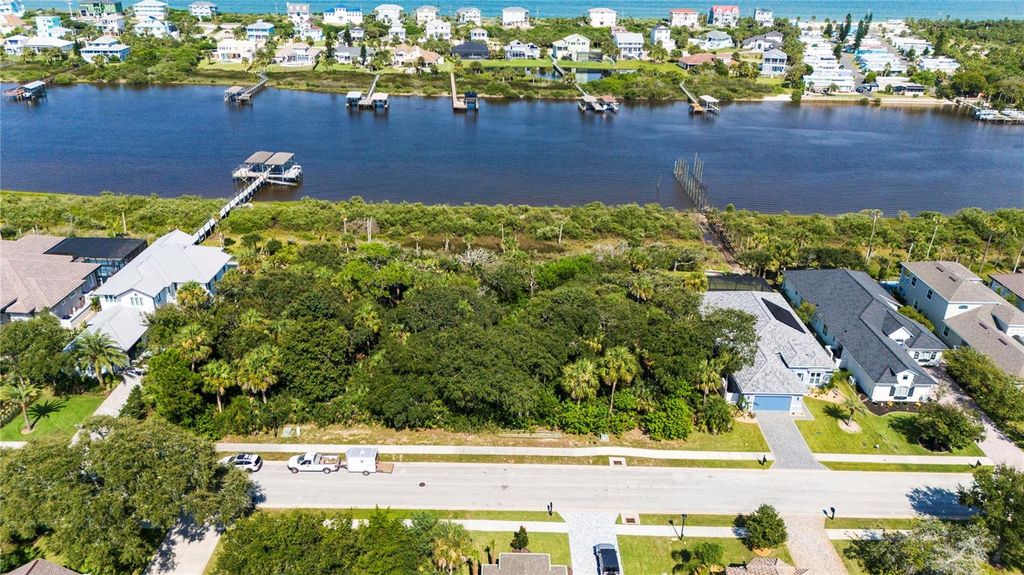62 N RIVERWALK DRIVE, Palm Coast, FL 32137