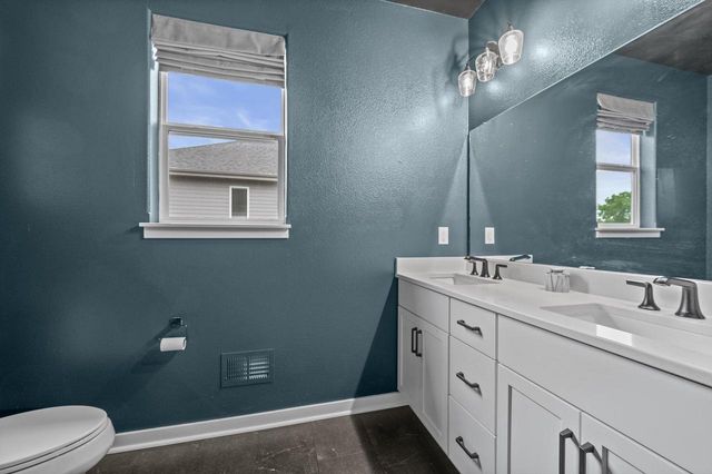 S54W25488 Pebble Brook COURT, Waukesha, WI 53189