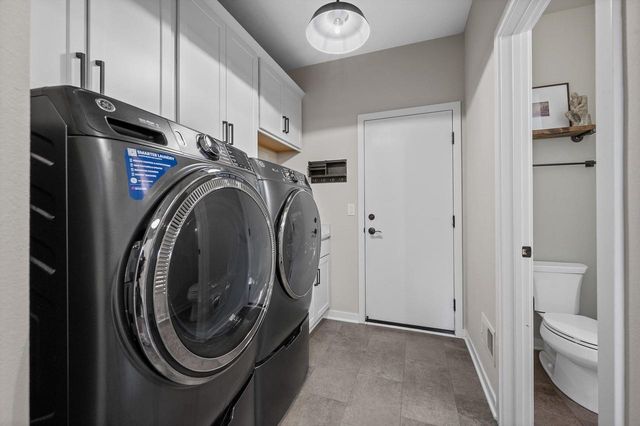 S54W25488 Pebble Brook COURT, Waukesha, WI 53189