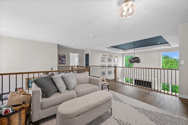 S54W25488 Pebble Brook COURT, Waukesha, WI 53189