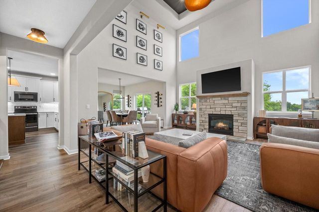 S54W25488 Pebble Brook COURT, Waukesha, WI 53189