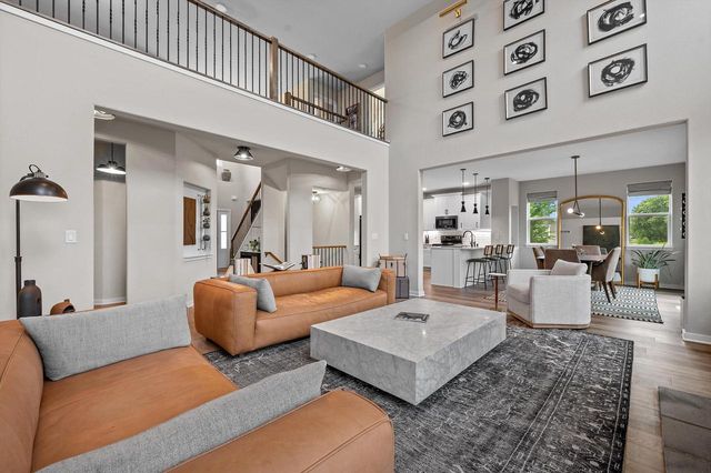 S54W25488 Pebble Brook COURT, Waukesha, WI 53189