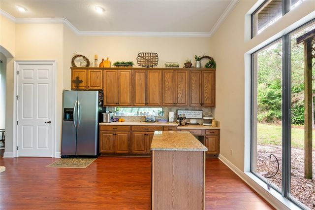 5204 GREENS DRIVE, Lady Lake, FL 32159