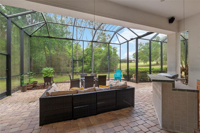 5204 GREENS DRIVE, Lady Lake, FL 32159