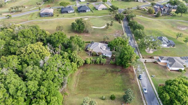 5204 GREENS DRIVE, Lady Lake, FL 32159