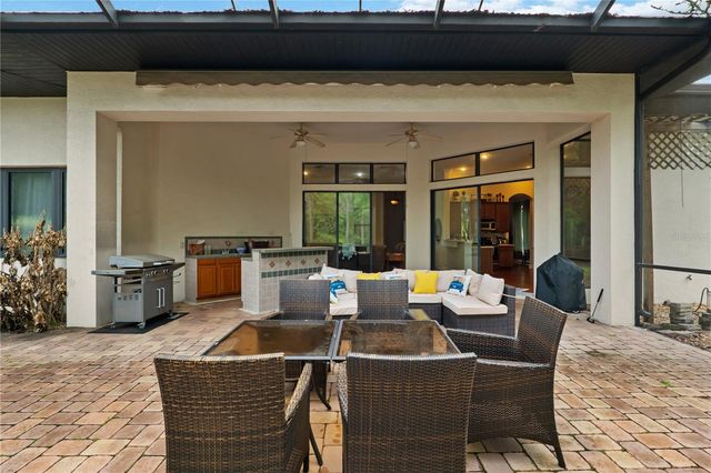 5204 GREENS DRIVE, Lady Lake, FL 32159