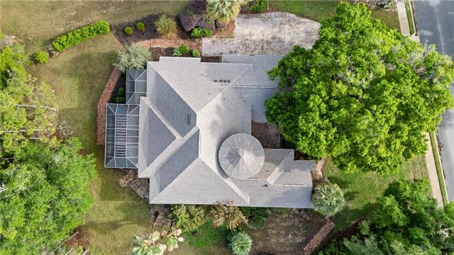 5204 GREENS DRIVE, Lady Lake, FL 32159