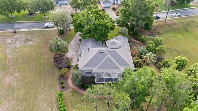 5204 GREENS DRIVE, Lady Lake, FL 32159