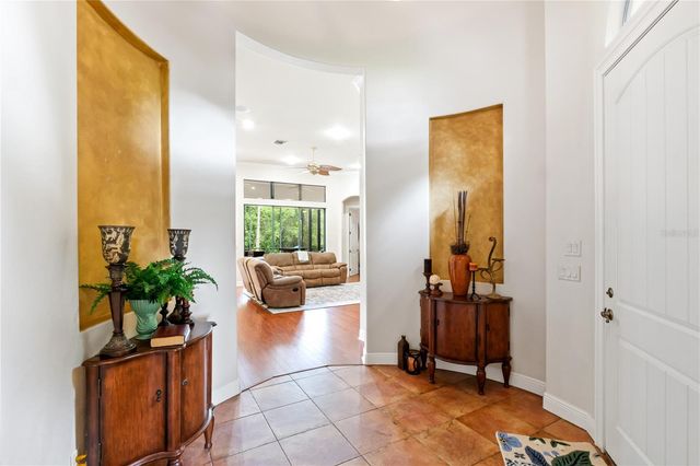 5204 GREENS DRIVE, Lady Lake, FL 32159