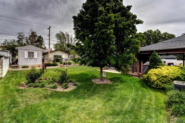 304 ST CHARLES, Rapid City, SD 57701